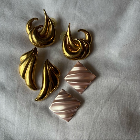 Vintage 80’s Earring Sets - Picture 3 of 4